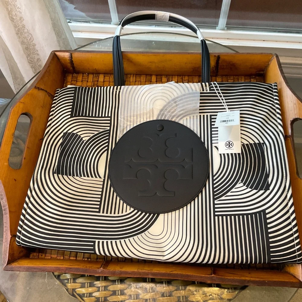 TORY BURCH NWT ELLA PRINTED TOTE 🆕 🖤